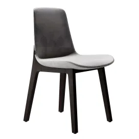 Ventura chair by poliform